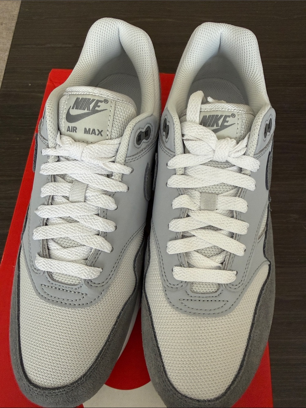 Nike Air Max Men's White and Light Gray Sneakers